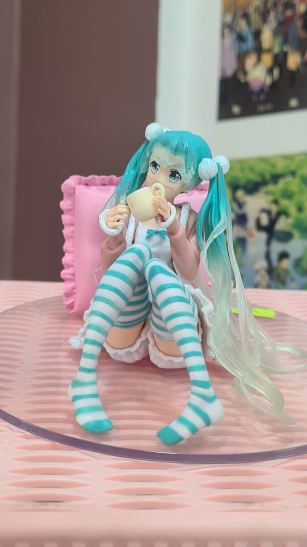 فیگور هاتسونه (Hatsune Miku)